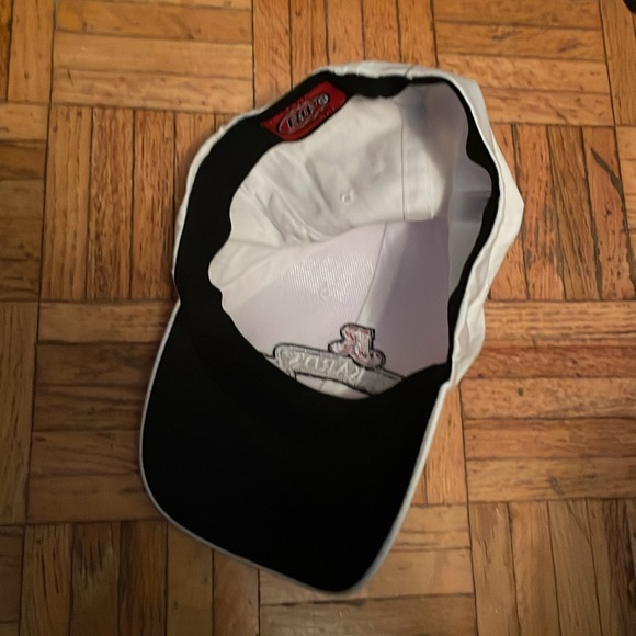 Richard’s Red Beer Hat Brewery Merchandise - Picture 2 of 5